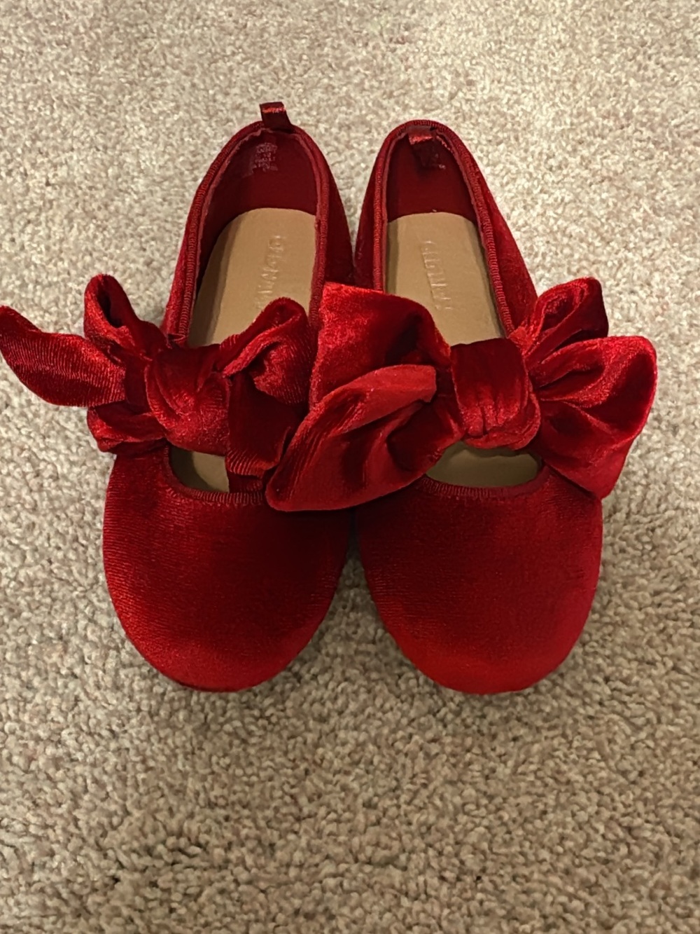 Old Navy Girls Red Velvet Bow Mary Jane Flats